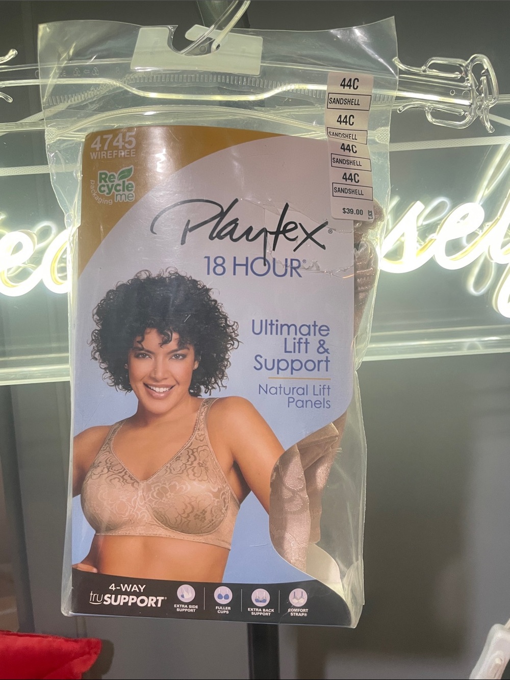 Playtex 18 Hour Bra in Sandshell Nude